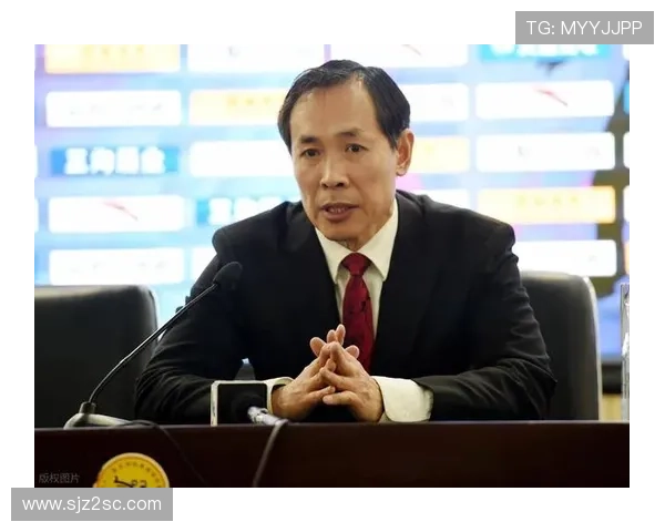 许利民称赞末节调整两外援亮眼表现 许利民称赞末节调整两外援亮眼表现